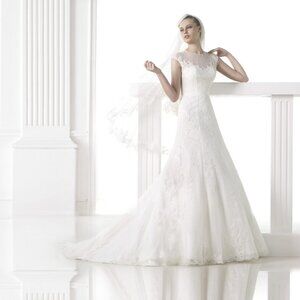 Pronovias Wedding Dress Meredith